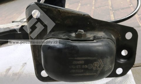 Rameno zadní nápravy vpravo 5Q0505224D, 5Q0505226C Seat