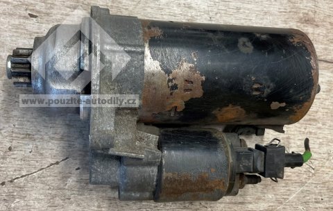 02A911023D / Bosch 0001125042 Startér originál 1.9 TDi Seat, Škoda, Volkswagen, Audi