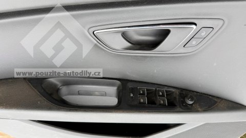 Tapecír levých předních dveří 5F4867011N Seat Leon ST 5F 13-20