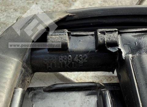 Těsnění zadních pravých dveří 5F9839432 Seat Leon ST 5F 13-20