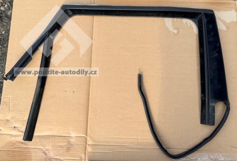 Těsnění zadních pravých dveří 5F9839432 Seat Leon ST 5F 13-20