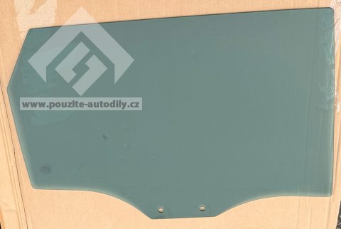 Sklo dveří pravé zadní 5F9845026A Seat Leon ST 5F 13-20